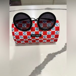 Dolce & Gabbana Sunglasses - Black